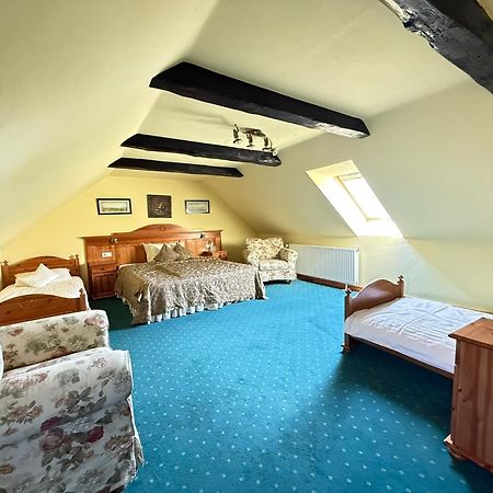 Gosciniec Zamkowy Hotel Darłowo Buitenkant foto